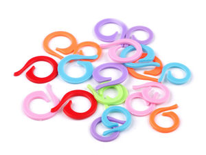 Premium Knitting Stitch Markers Set - 20-Piece Multi-Size Crochet and Knitting Ring Markers for Pattern & Row Tracking