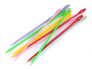 Premium Blunt Plastic Yarn Needles (150mm) – Large-Eye Embroidery & Knitting Tools, Assorted Colors