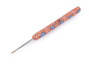 Premium Ergonomic Crochet Hook with Floral Silicone Handle - Comfort Grip Knitting Needle in Assorted Sizes and Colors