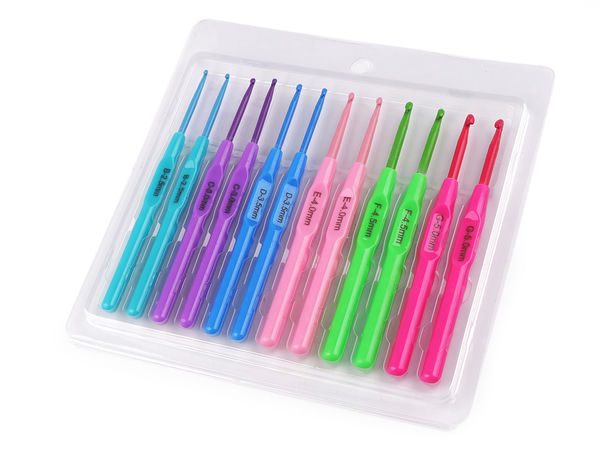 Premium 12-Piece Crochet Hook Set (6 Sizes in Pairs, 2.5mm to 5.0mm) – Durable Crafting Hooks for Knitting, Crochet & Haberdashery