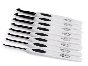 Premium Ergonomic Crochet Hook Set - 8-Piece Comfort Grip Kit (2.5mm to 6.0mm) for Knitting and Crochet
