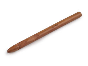 Premium Ergonomic Wooden Crochet Hook (Size 15) – Natural Wood Hook for Chunky Yarn, Blankets & Rugs