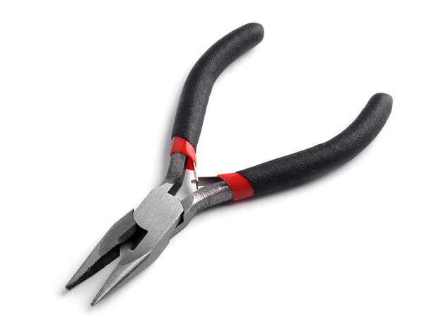 Professional 2-in-1 Chain Nose Cutting Pliers with Serrated Jaws, 125mm