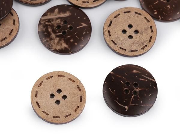 Premium Double-Sided Natural Coconut Buttons with Grafting Relief Pattern
