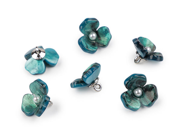 Elegant Resin Flower Shank Buttons with Faux Pearl Detail (Size 26 / 16.5mm)