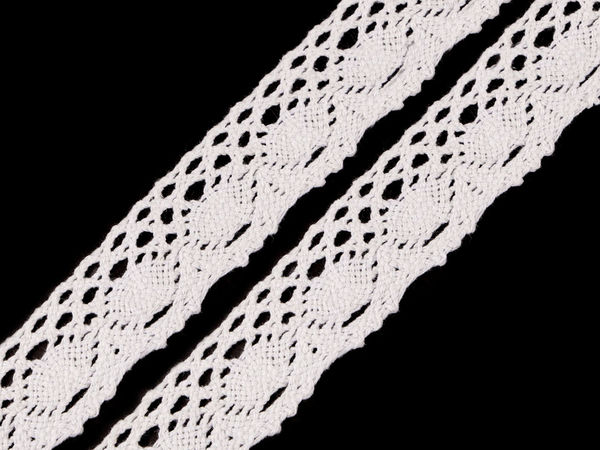 Premium White Cotton Bobbin Lace Trim - 40mm Wide for Sewing and Crafts