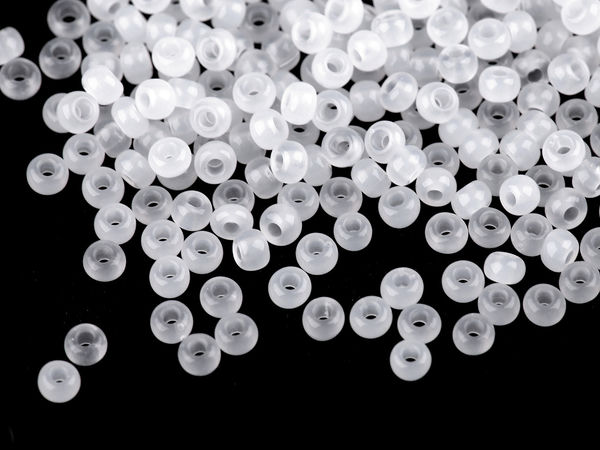 Preciosa Rocaille Seed Beads 8/0 (3mm) - Premium Czech Glass Beads for Embroidery and Jewelry Making (20g)