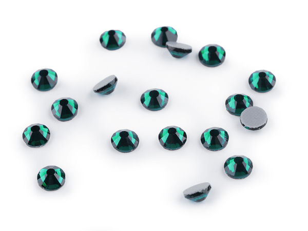 Premium HotFix Iron-On Rhinestones (SS20 / 4.7mm) - High-Sheen Glass Crystals for Clothing, Dance Costumes, and Accessories