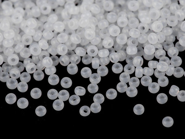 Preciosa Premium Glass Seed Beads 10/0 (2.3mm) – High-Quality Rocaille Beads for Jewelry Making, Embroidery, and Crafting Projects (250g)