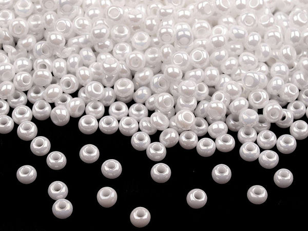Preciosa Premium Czech Glass Seed Beads 10/0 (2.3mm) – High-Quality Rocaille for Jewelry Making, Embroidery, and Beaded Crafts (250g)