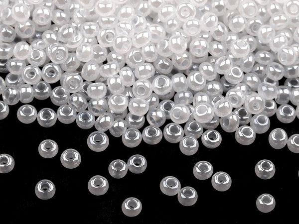 Preciosa Premium Czech Glass Seed Beads 10/0 (2.3mm) – High-Quality Rocaille for Jewelry Making, Embroidery, and Beaded Crafts (250g)
