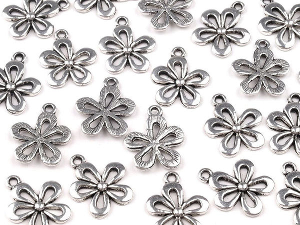 Floral Metal Charm Pendant & Zipper Puller (15x18 mm) | Decorative Attachment for Clothing, Bags, and Accessories