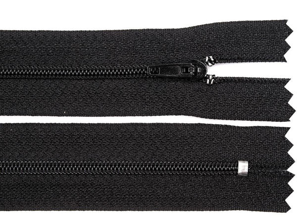 Premium No. 3 Closed-End Nylon Coil Zipper with Pinlock Slider (20 cm)