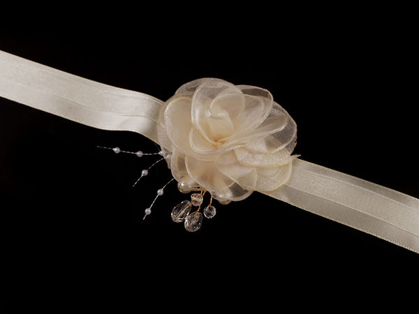 Elegant Bridesmaid Ribbon Tie Bracelet - Adjustable Wedding Jewelry