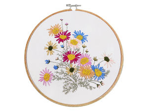 Premium DIY Embroidery & Cross Stitch Kit - Pre-Printed Floral Bouquet Pattern with Bamboo Hoop, Mouline Yarn, and Needles