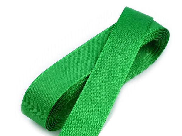 Premium Czech-Made Taffeta Ribbon, 20mm Decorative Ribbon for Crafts, Gift Wrapping & Bows (10m Roll)