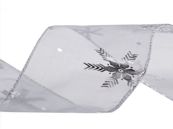Ziemassvētku organzas lenta ar metāliskām sniegpārslām, platums 60 mm