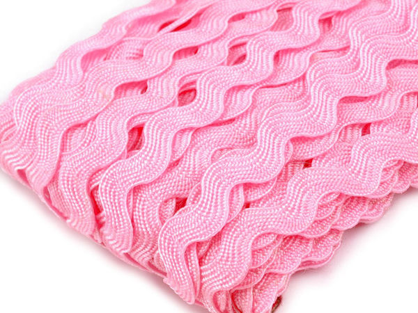 Premium Ric Rac Trim Ribbon (5mm Fabric Width) - Versatile Wavy Braid for Sewing and Crafting