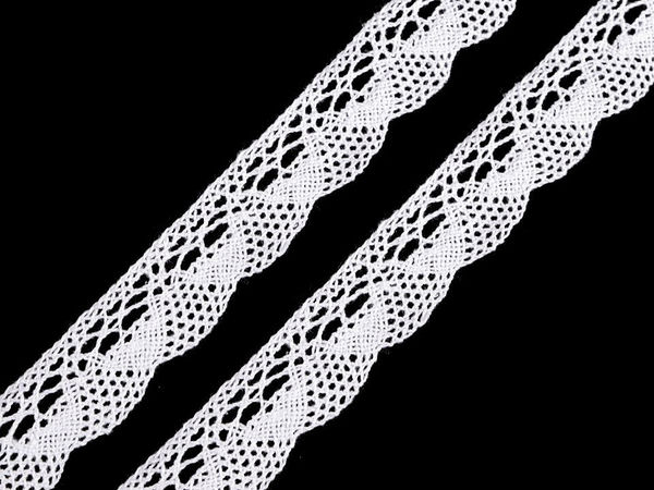Premium White Cotton Bobbin Lace Trim - 22 cm Wide Decorative Border for Clothing, Home Textiles, and Crafts