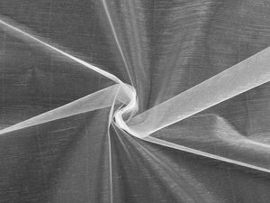 Premium Stiff Organza Fabric – Elegant Sheer Material for Apparel, Costumes, and Floral Crafts