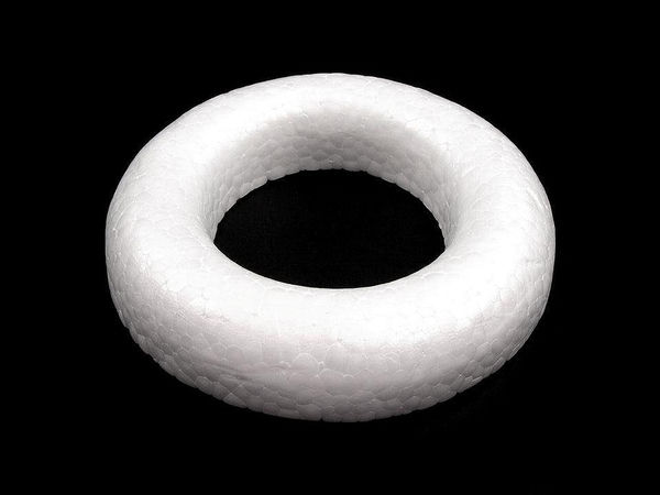 Premium Polystyrene Styrofoam Wreath Ring for DIY Crafts and Seasonal Decor - Ø14.5 cm