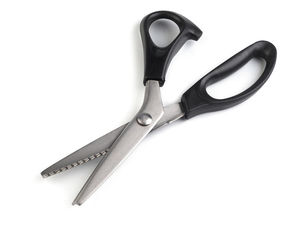Professional 24cm Pinking Shears – Premium Zig-Zag Scissors for Fabric, Paper, and Upholstery