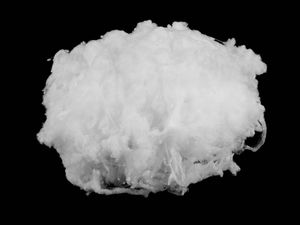 Premium White Polyester Stuffing - 1kg High-Volume Soft Fiber Fill for Pillows, Toys & Crafts