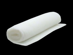 Premium Volumetric Wadding & Batting Roll (200 g/m², 200 cm Width) - Soft Fleece for Quilting, Upholstery, and Garments