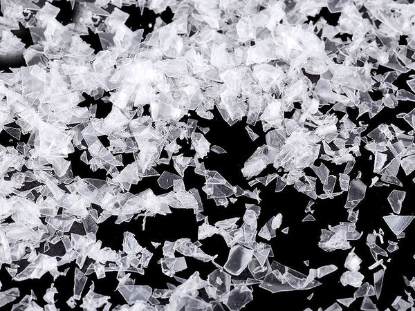 Premium Decorative Artificial Snow - Realistic Winter Flurry for Wreaths, Tabletop Displays, and Crafting (50g)