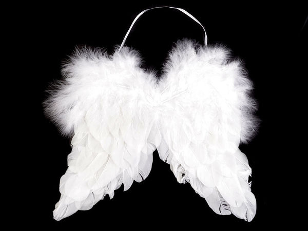 Premium White Feather Angel Wings Hanging Ornament (21x25 cm) - Elegant Christmas Tree & Festive Holiday Decoration
