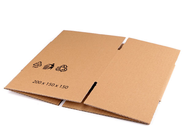 Premium Kraft Cardboard Shipping Box (20x15x15 cm) – Durable Natural Brown Packaging Carton
