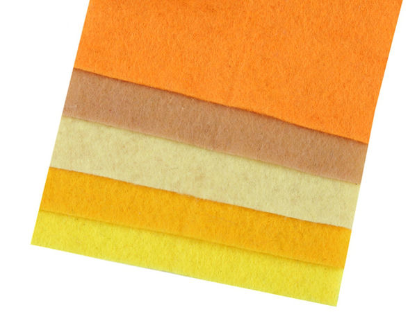 Premium Soft Decorative Felt Sheet Set (10 x 45 cm) - 5-Piece Multipurpose Craft Felt Pack for DIY Projects, Felting & Sewing