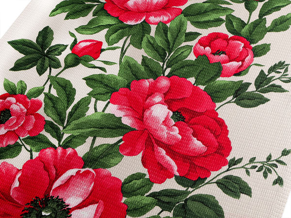 Premium Floral Cotton Waffle Pique Fabric - High-Absorbency Textured Sewing Material