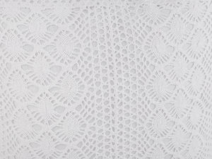 Elegant Lace Bordered Cushion Cover - Vintage Boho Decorative Pillowcase (45x45 cm)