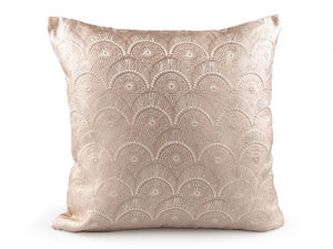 Luxury Embroidered Plush Cushion Cover (45x45 cm) – Decorative Throw Pillowcase with Zipper Closure