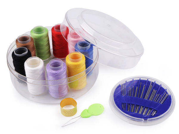 Compact Sewing Kit in Transparent Storage Case - Essential Travel & Mend Set with Needles, Threads, Thimble & Threader