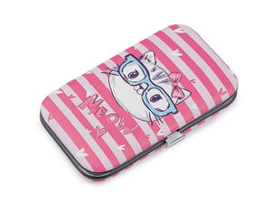 Premium Cat Print Manicure & Pedicure Grooming Set – 6-Piece Travel Nail Care Kit with Protective Metal Frame Case