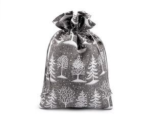 Christmas Tree Print Imitation Jute Gift Bag with Drawstring – 20 x 30 cm