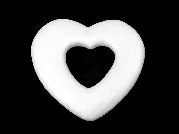 Premium Polystyrene Styrofoam Heart for DIY Crafts, Floral Arrangements, and Wedding Decor - 25 x 24 cm