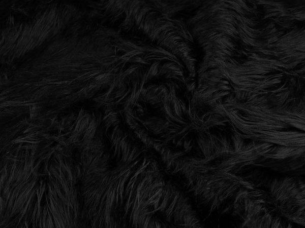 Premium White Long-Pile Faux Fur Fabric – 10cm Luxury Shag for Home Decor, Rugs, Bedspreads & Pillows