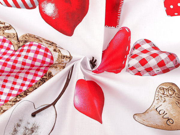 Premium Heart Print Cotton Canvas Fabric for Sewing, Crafts, and Home Decor