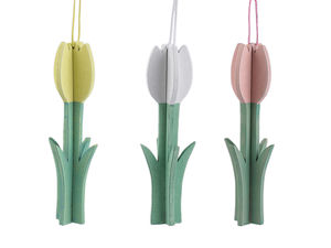 Handcrafted Hanging Wooden Tulip Ornament - Elegant Pastel Floral Decoration