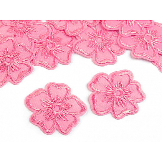 Iron on Patch Embroidered Flower, pink