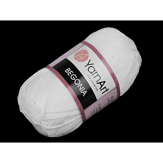 Cotton Knitting Yarn Begonia 50 g - white milk