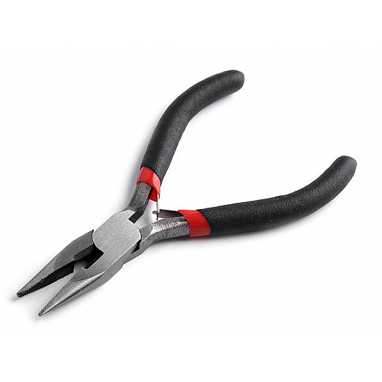 Chain Nose Cutting Pliers with teeth 125 mm, black