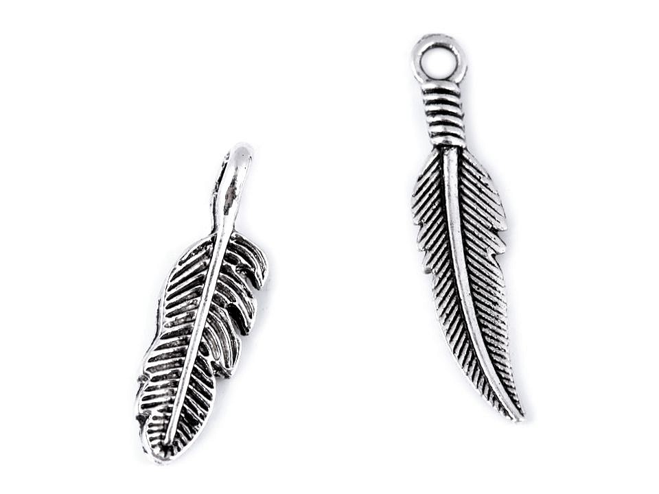 Metal Charm - Feather - platinum - with patina, 10 Buc.