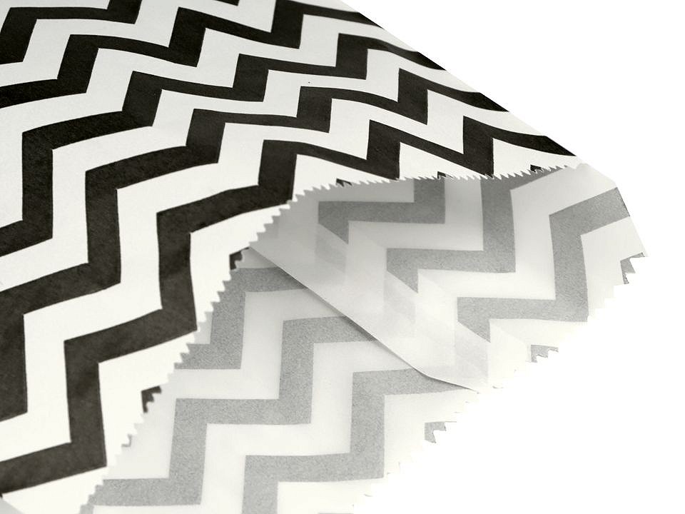 Paper Bag 13x17 cm (package 100 pc.) - white-black - chevron