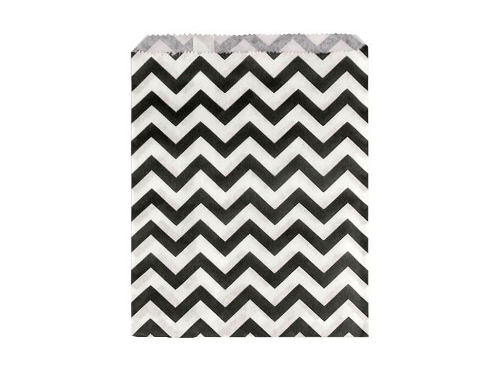 Paper Bag 13x17 cm (package 100 pc.) - white-black - chevron