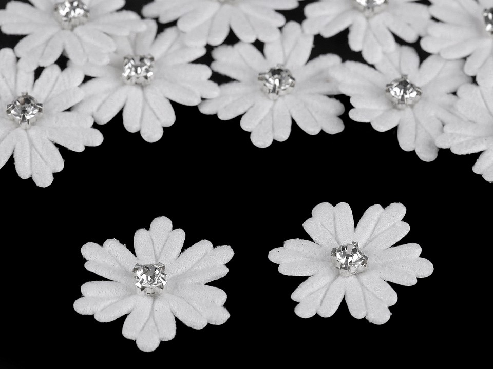 Winter Snowflake Applique / Flower with Rhinestone Ø30 mm, white, 10 pc.